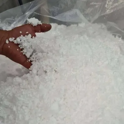 Isopor triturado para concreto leve e para Puffs <br>