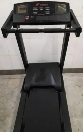 Vendo esteira Embreex executiva 550. EX-2