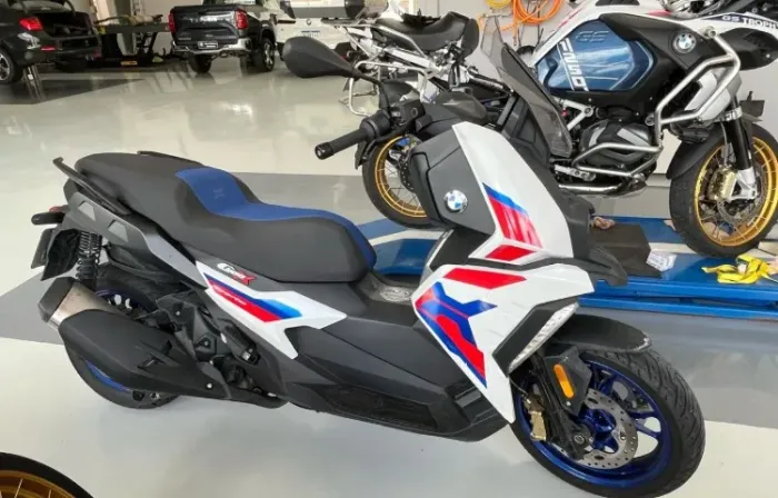 BMW C400 X SPORT ANO 2024