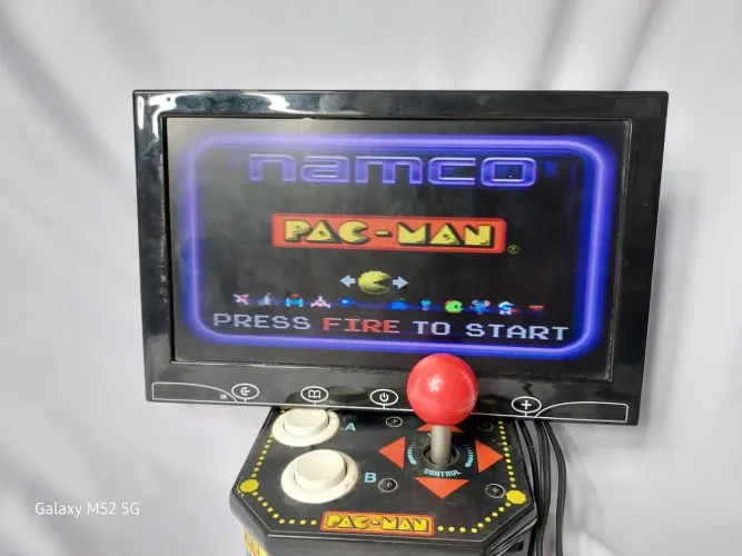 Mini Arcade Pac-Man - Reviva a Nostalgia C/12 jogos Namco Jakks Pacífic Atari 