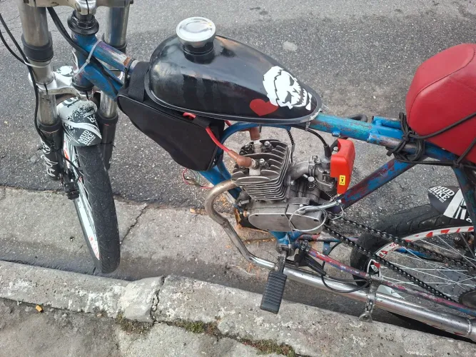 Bicicleta motorizada 100cc