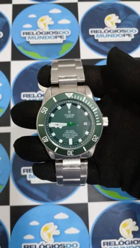 Relógio Tudor Pelagos verde