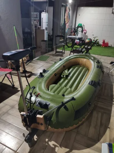 Bote + motor elétrico Phantom 34LB