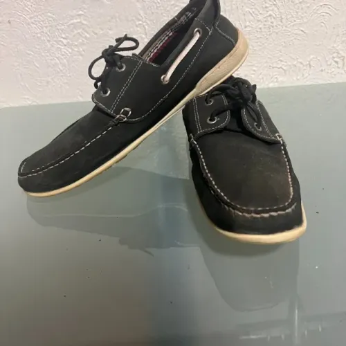 Mocassim tamanho 39 em couro