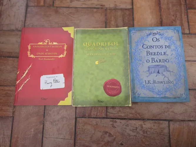 Coleção Biblioteca de Hogwarts - Harry Potter - Três Livros