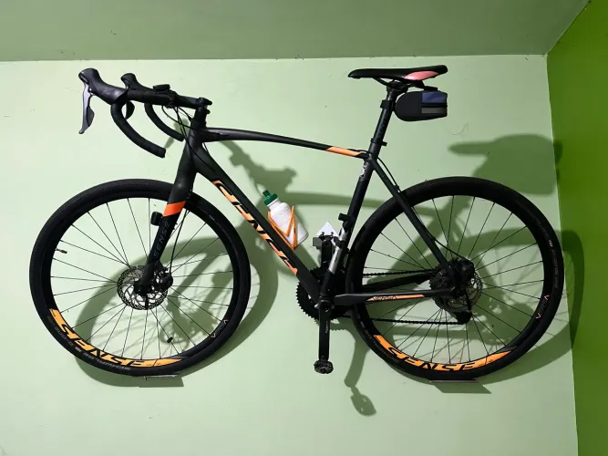 Bicicleta sense versa 