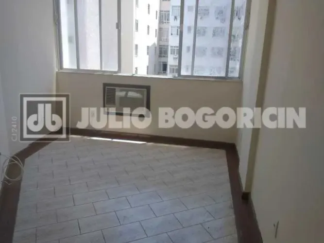 FLAMENGO - AV OSWALDO CRUZ - SALA - QUARTO - DEPS - VAGA DE GARAGEM