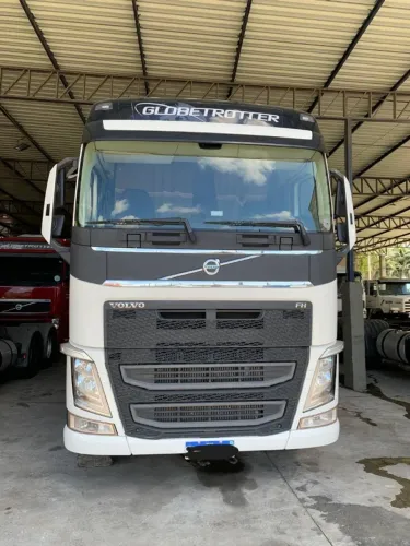 Volvo FH 540 6X4 Globetrotter XL Cabine Estendida - 2020 / 2020