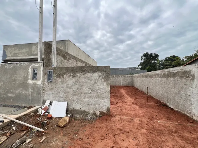 Unidade 03 - Parte Ideal de Lote com 72m2 Murado e Aterrado 