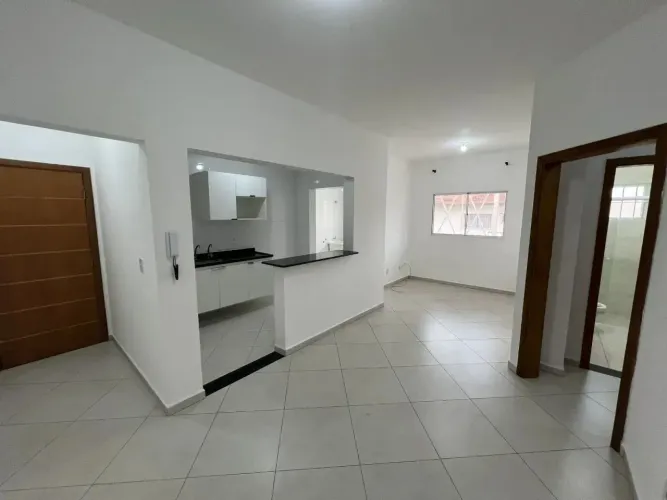 Imóvel para aluguel tem 72 metros quadrados com 2 quartos em Centro - Botucatu - SP