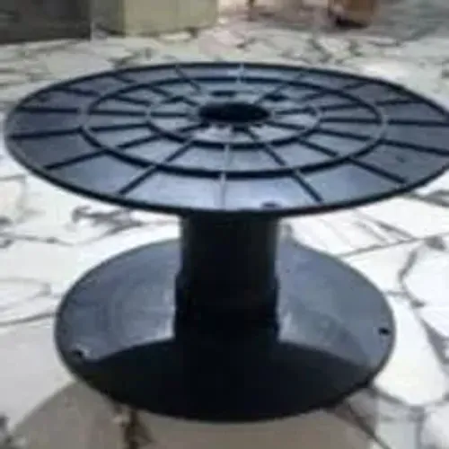 Bobina de plástico vazia   9303