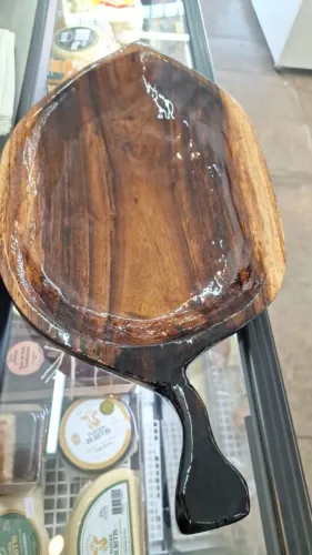 TÁBUAS MADEIRA DE LEI (CHURRASCO, FRIOS E ETC)