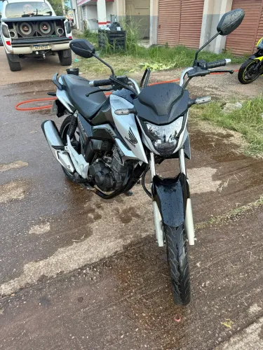 Titan 160 2021 kit 2026 impecável 