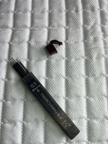 grafite faber castell 0.5 macia