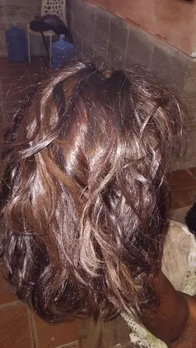 Peruca cabelo harmonia chapéu  