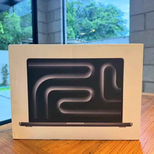 MACBOOK PRO M4 16GB / 512GB HD 