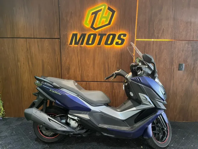 Dafra Cruisym 300 2024