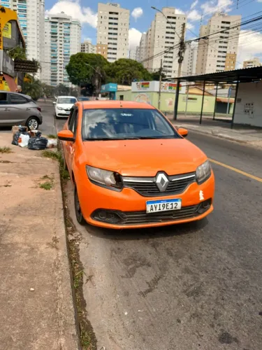 Renault Logan Expression Hi-flex 1.6 8V 4P 2014
