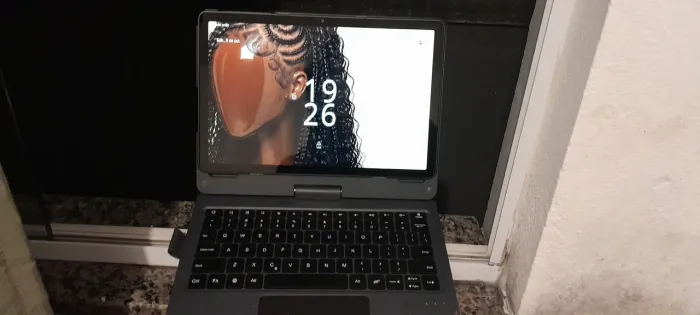 Notebook/ tablet 2 em 1