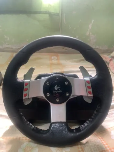 Volante logitech G27