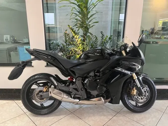 Honda cbr 600f 2012 esportiva