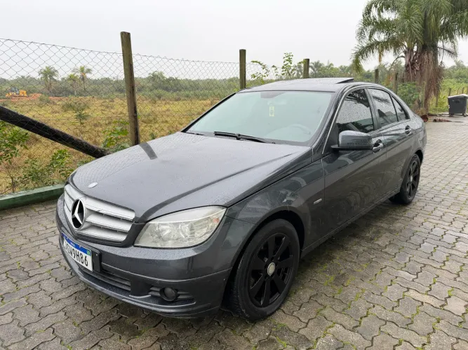 Mercedes-Benz C-180 Kompressor Classic 1.6 16V Aut. 2011