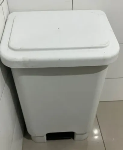 LIXEIRA PLASTICA 100L