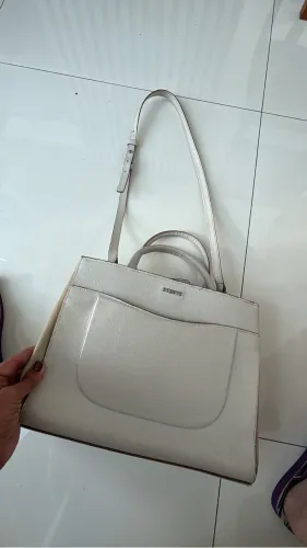 Bolsa média Schutz
