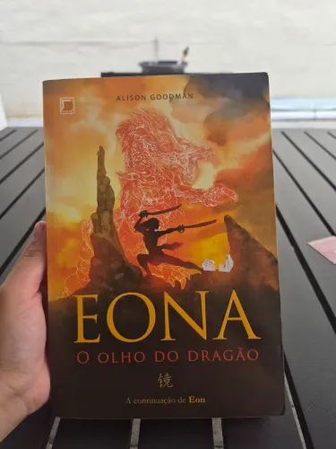Livro Eona - O olho do Dragão