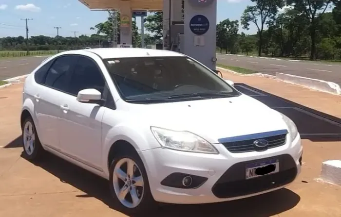 Ford Focus 2.0 16v/se/se Plus Flex 5P Aut. 2013