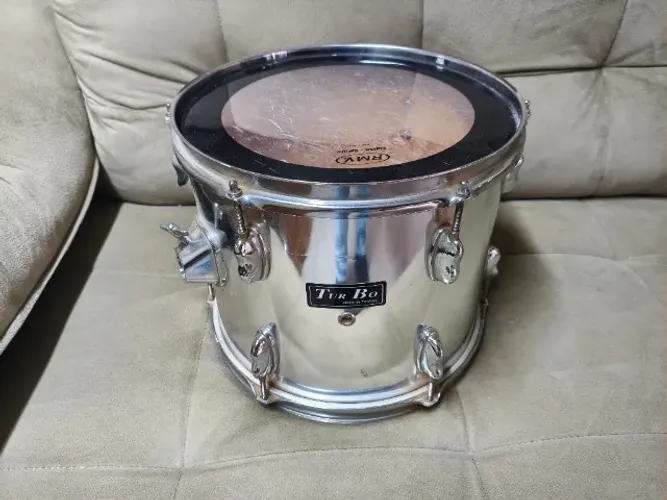 Tom 12' com Revestimento Cromado Turbo (Entrada da Caneca 1,8CM)