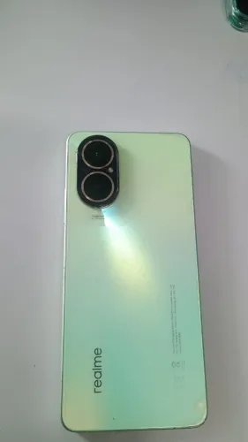 Celular realme C67