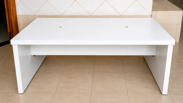 Mesa de Reunião / Escritório Branca Grande 2,10m (Desapego)