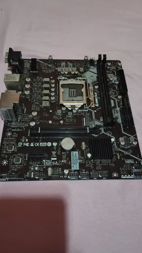Placa Mãe Biostar LGA 1200 (intel 10° e 11° gen)