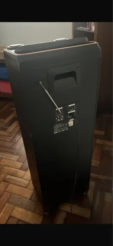 Vende-se caixa de som