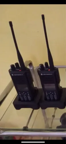 Vendo dois Radio motorola motorbo Dgp 8550e Banda350 -400mhz