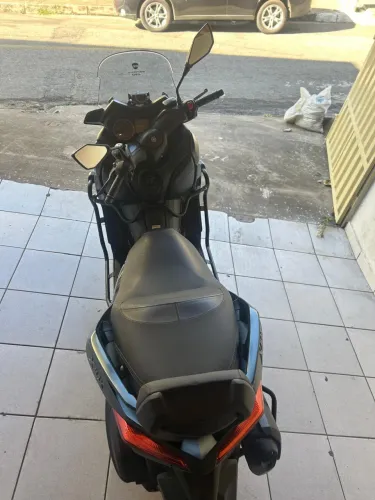 X max