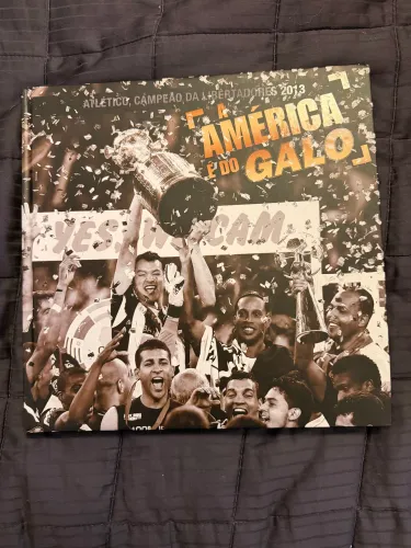 Livro A América é do Galo