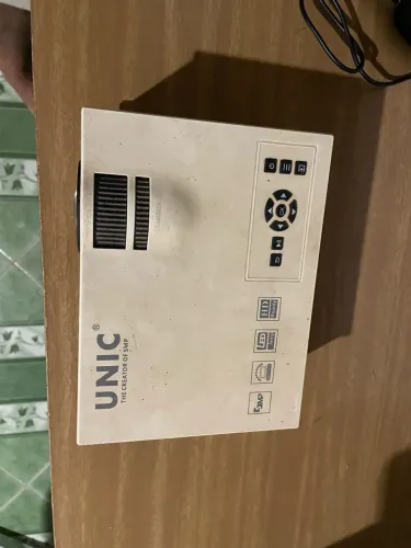 Vendo projetor unic projeção até 120 polegadas e home theater 5.1 Philips