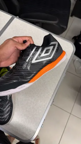 Chuteira umbro pro 5 club