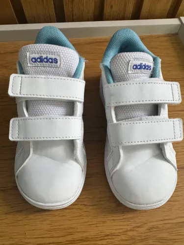 Tênis Adidas original infantil 