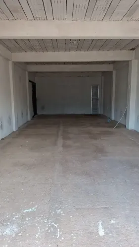 Aluga-se ponto Comercial