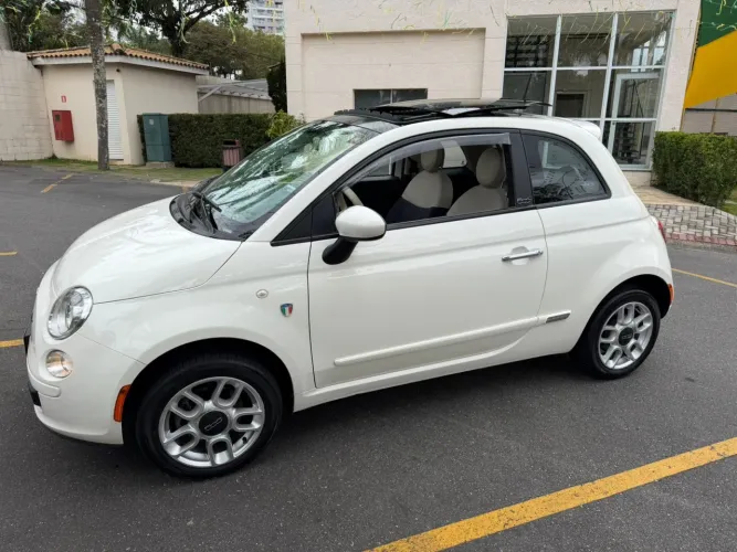 Fiat 500 Cult 1.4 Flex 8V EVO Dualogic 2012