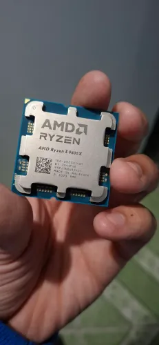 Ryzen 5 9600x novo