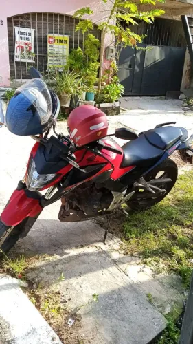 CB 300 F 2024
