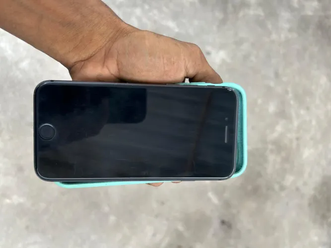 iPhone 8 