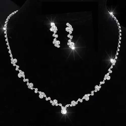 CONJUNTO COLAR E BRINCO COM PEDRAS