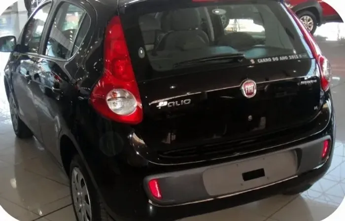 Fiat Palio Attractive 1.0 EVO Fire Flex 8V 5P 2013