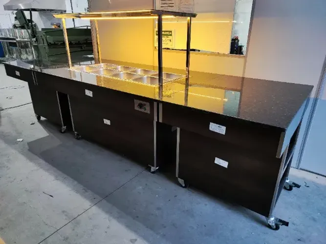 Buffet self service 10 GNS quente 1825×1020×1450