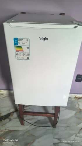 Frigobar Elgin 70 litros